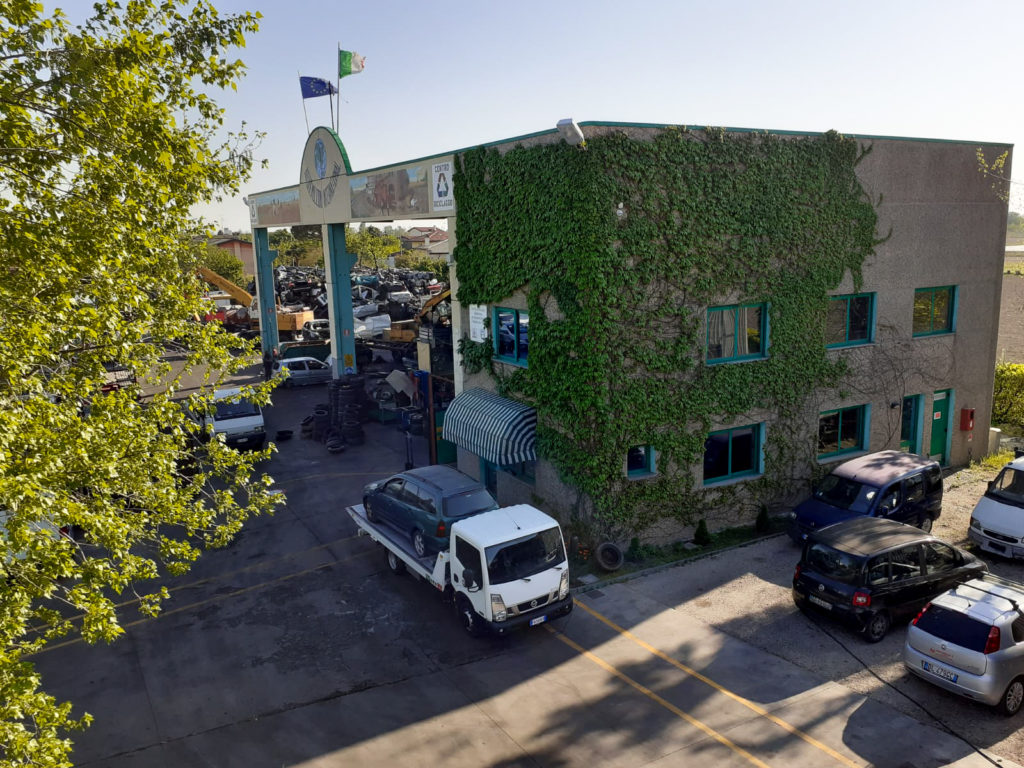 Sede uffici autodemolizioni car international sesto al reghena
