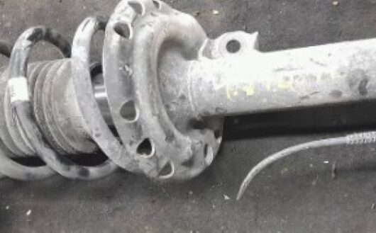 (E13D5E) Ammortizzatore anteriore Sx Opel MERIVA 1.3 td anno 2011 cod. 222528995