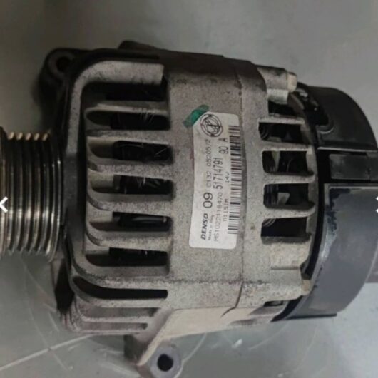 (053885) Alternatore Fiat PANDA BRAVO Lancia YPSILON 14V 90A cod. 51714791
