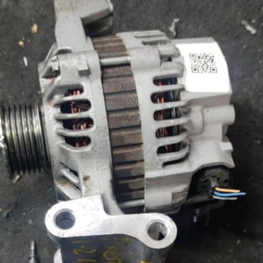 (B17D6F) Alternatore Ford FIESTA 12V 70A cod. 2S6T-10300-CD