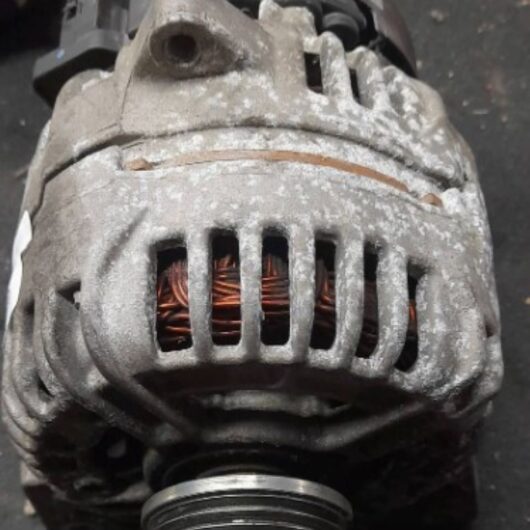 (35BB79) Alternatore RENAULT 120A cod. 0124425071