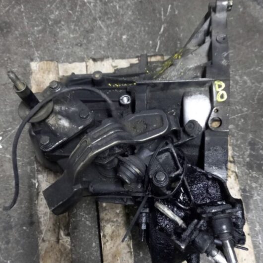 (AA8EF8) Cambio completo Fiat SCUDO 1.9td cambio 5 marce anno 2000