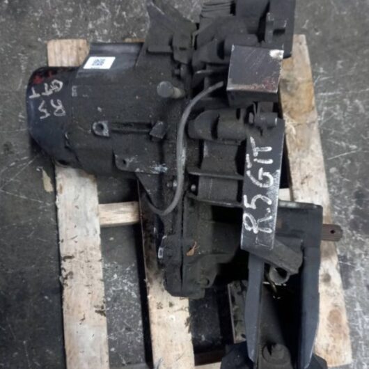 (A8F638) Cambio completo Renault SUPER5 1.4gt cambio 5 marce anno 1988