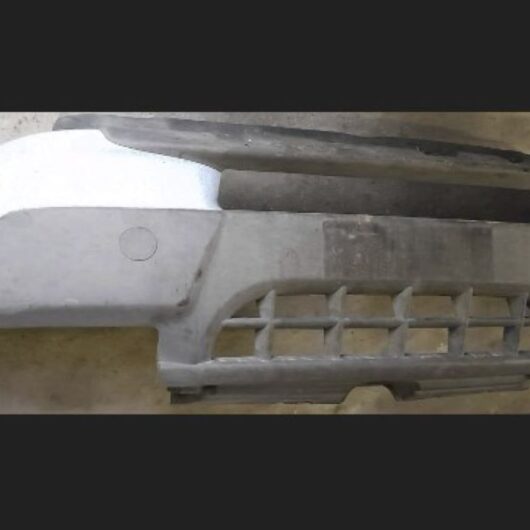 (FC96FC) Paraurti anteriore Fiat DOBLO anno 2002 con difetto