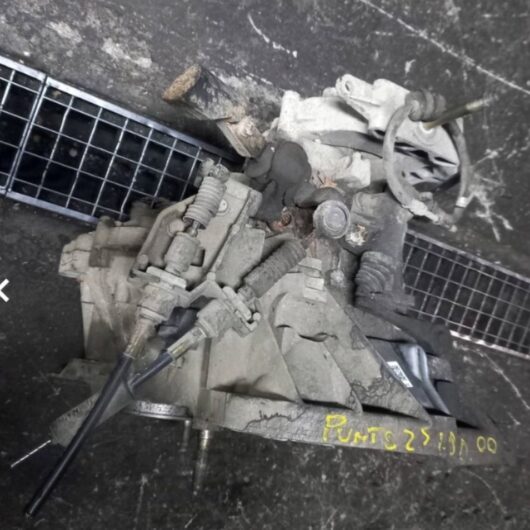 (C033D6) Cambio Fiat PUNTO 1.9d  2^ Serie 5 marce anno 2000 cod. 55180724