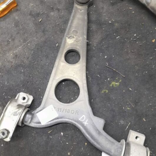 (713F51) Braccio Oscillante anteriore Dx Fiat MULTIPLA cod. 51832938