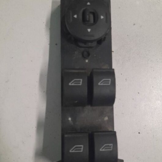 (728C04) Pulsantiera Alzacristalli Anteriore Sx Ford FOCUS cod. 7M5T 14A132 AB
