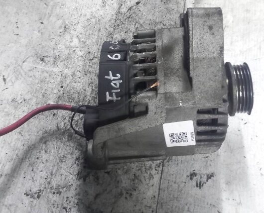 (8E615A) Alternatore Fiat 600 cod. 51859047