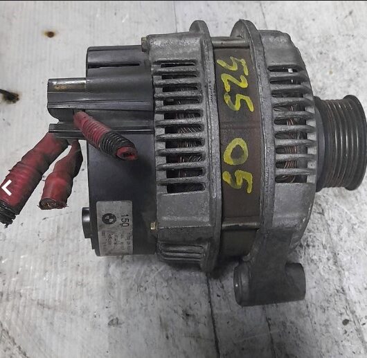 (E556ED) Alternatore BMW 525 anno 2005 cod. 12317788247