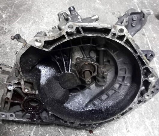 (54EAB3) Cambio Opel CORSA 1.5 anno 1996 cod. 90578702