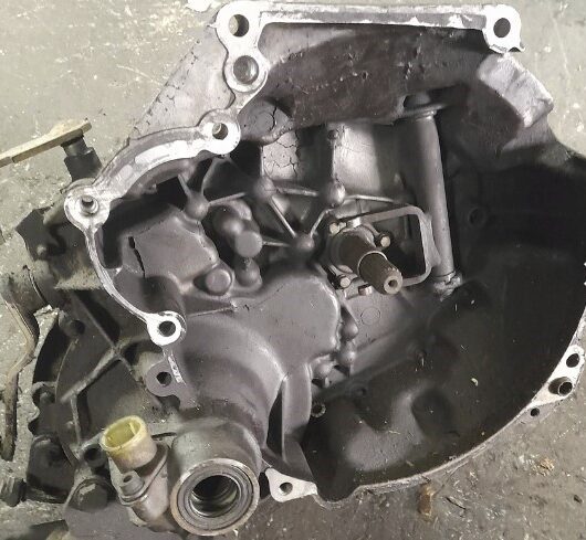 (3C4886) Cambio Peugeot 106 950 anno 1996 cod. 2223HQ