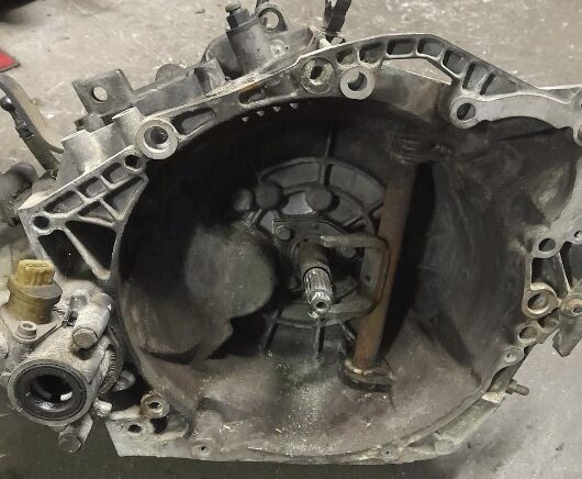 (63B28F) Cambio Peugeot 406 1.9 cod. 2205VA