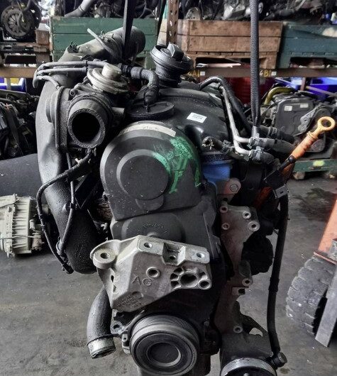 (1B8FA9) Motore Volkswagen GOLF 4 km 166.000