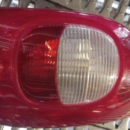 (6DD67F) Fanale posteriore Dx Citroen XSARA PICASSO anno 2004 cod. 6351FV