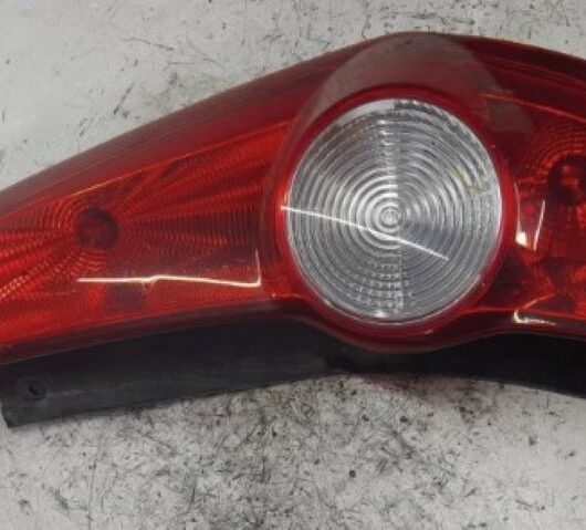 (BB6F2E) Fanale posteriore Dx Opel AGILA anno 2008 cod. 93193680