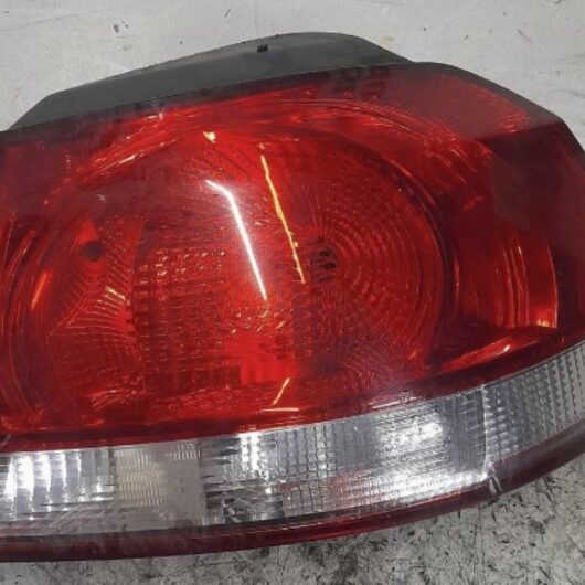 (8C176C) Fanale posteriore Dx Volkswagen GOLF anno 2010 cod. 5K0945096M
